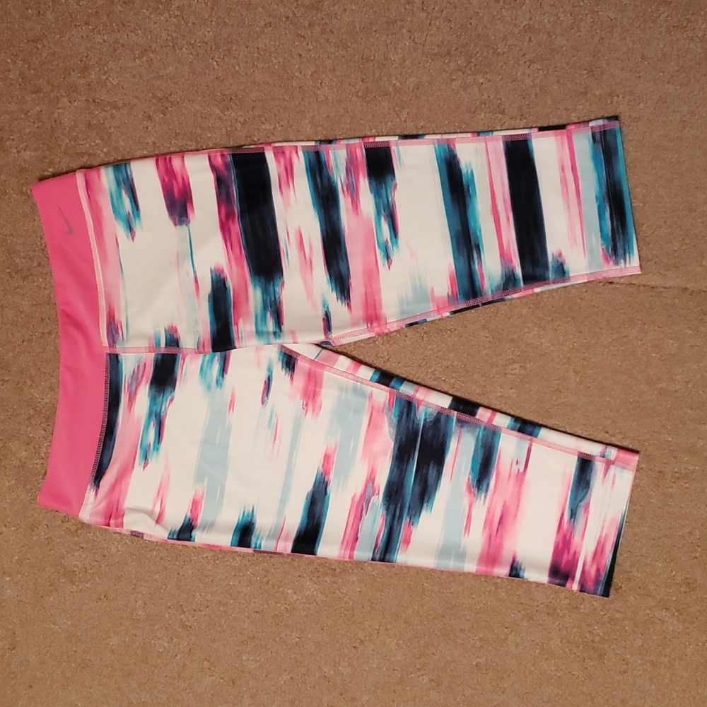 Nike Girls Capris